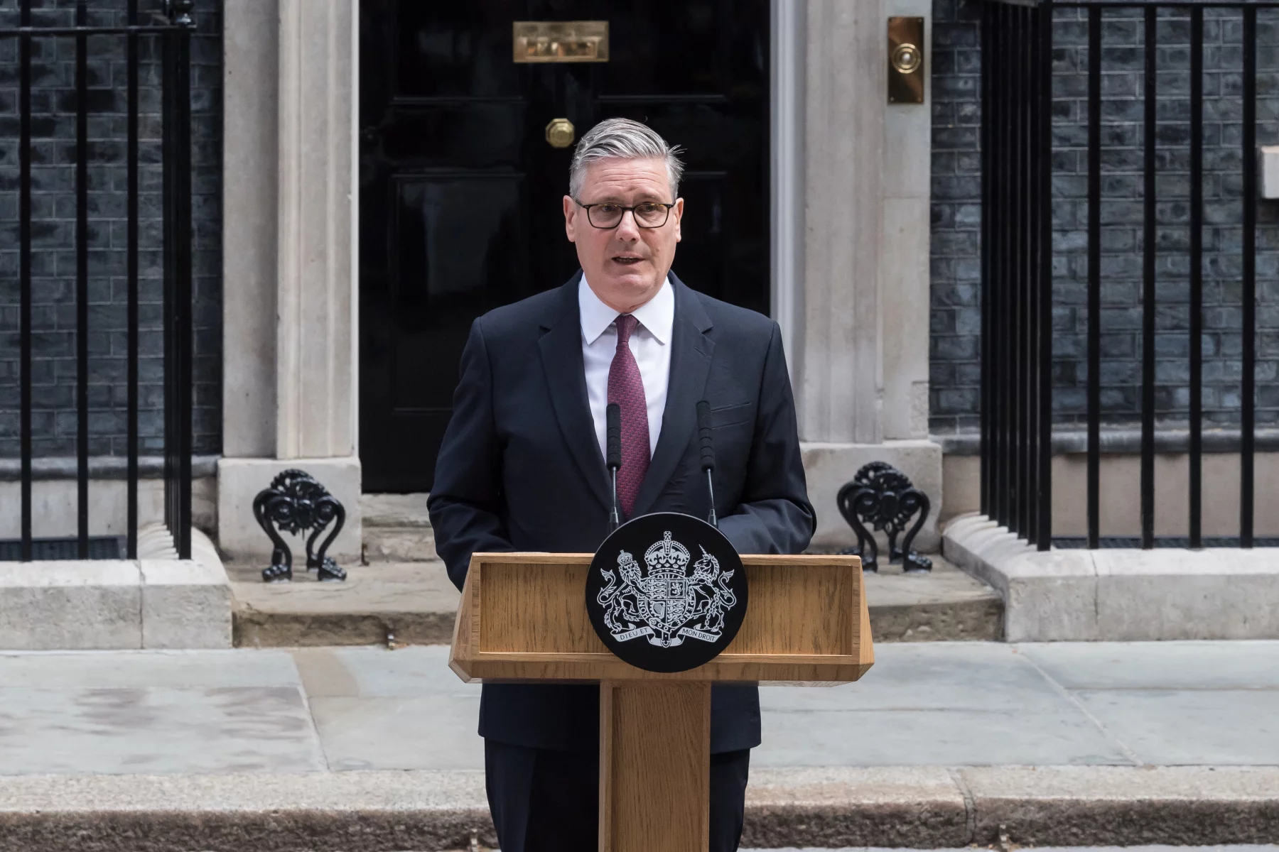 End of the Starmer Era: UK Prime Minister Resigns After Mounting Labour Revolt