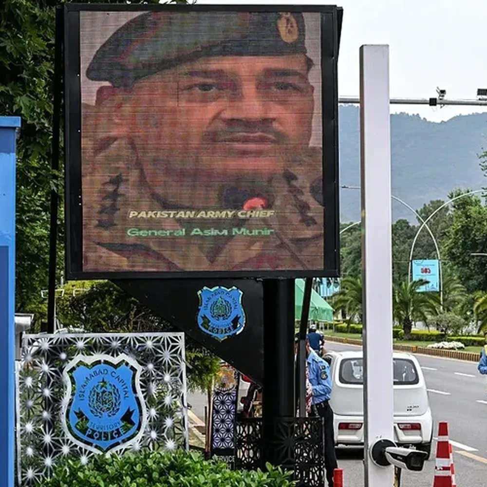 Explosive Claim Raises Global Tensions: Analyst Alleges Mossad Plot Against Pakistan Army Chief in Switzerland